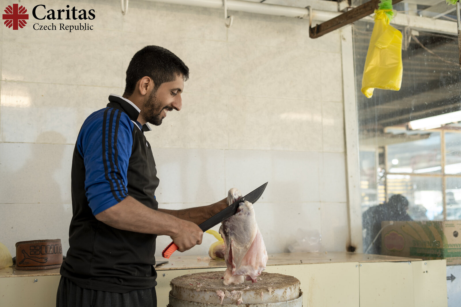 Sarri was looking for support to succeed in his butchery shop